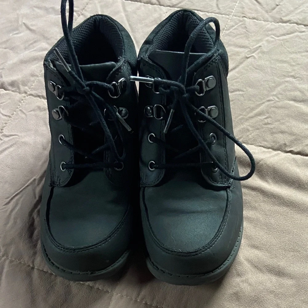The Children's Place Black Lace-Up Kids Boots